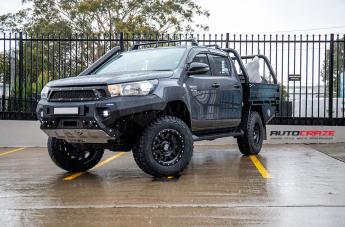 TOYOTA HILUX N80 4WD MACHETE XD SATIN BLACK